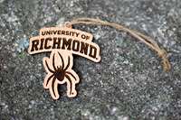 Timeless Etchings Alder Ornament with University of Richmond Mascot